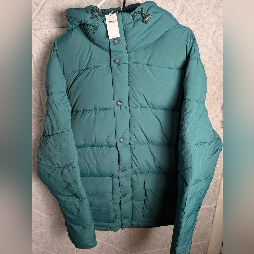 L Gap Puffer Jacket Heavyweight NWT Water Repellent